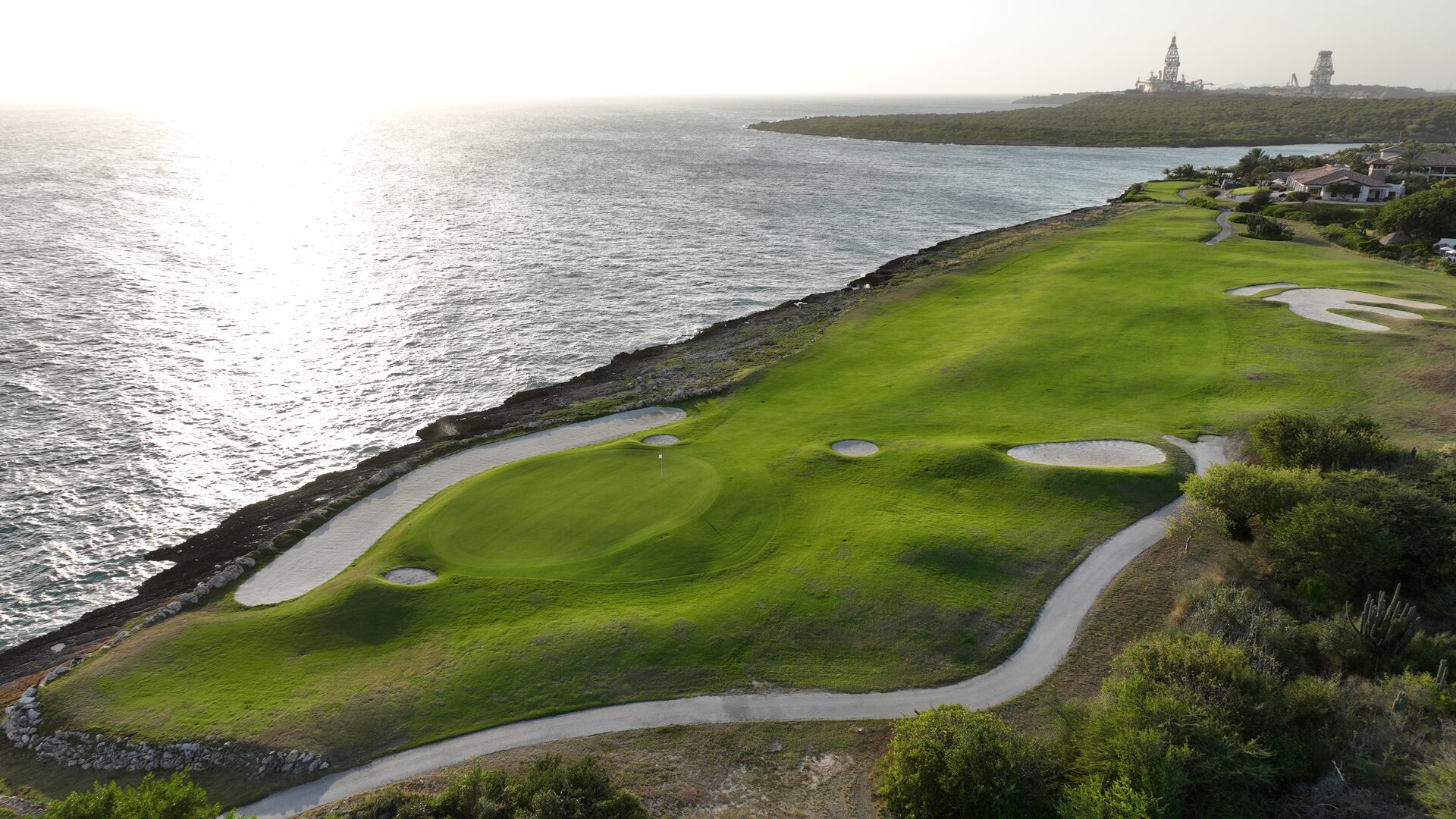 Golf hole 1